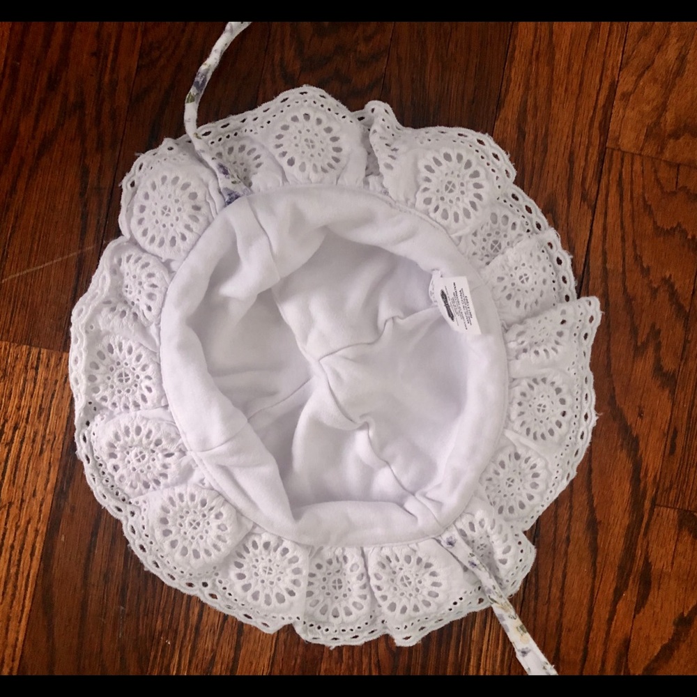 Mud Pie floral Easter Bonnet. NWOT. 12-18 months.